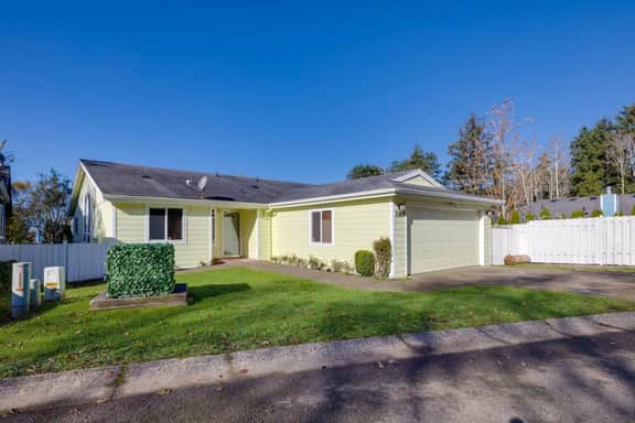 Lake Lytle Beach House - Image 2