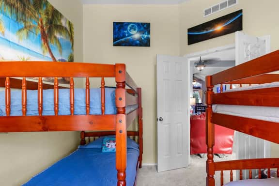 Lake Lytle Beach House - Image 4